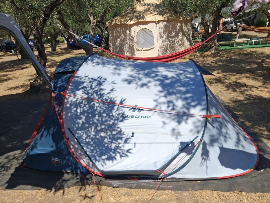 Cort camping 2 second Decathlon