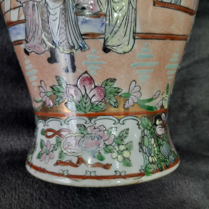 Китайска порцеланова ваза