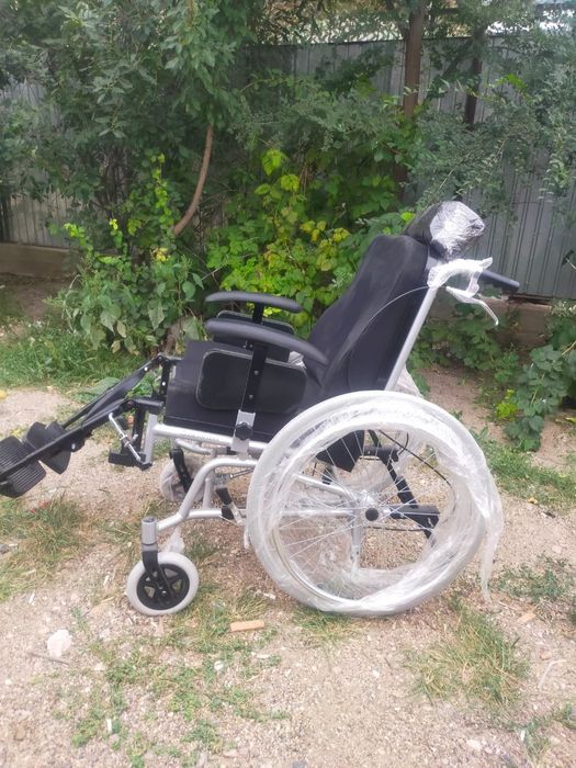 Инвалидной коляска.