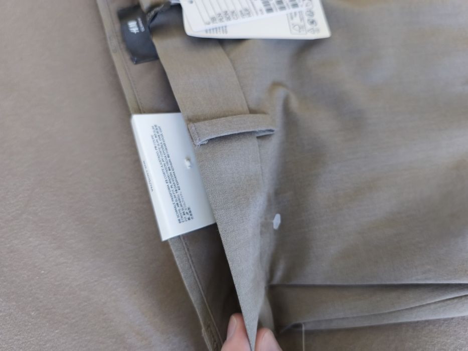Pantaloni eleganti bej Slim Fit H&M noi cu eticheta