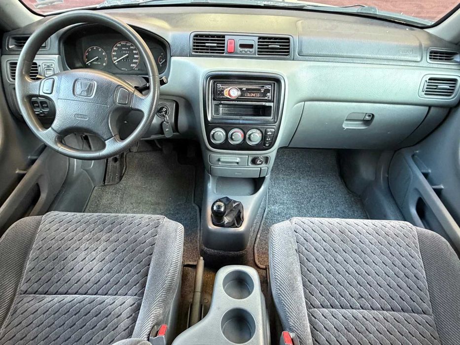 Продава Honda Cr-V 2.0 16 V ,  май 2000 , Бензин  147 к.с. , 1973 см3 Скоростна кутия Ръчна