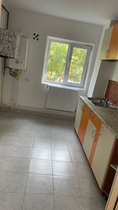 Inchiriez apartament 2 camere Bloc 223 Alexandria Teleorman