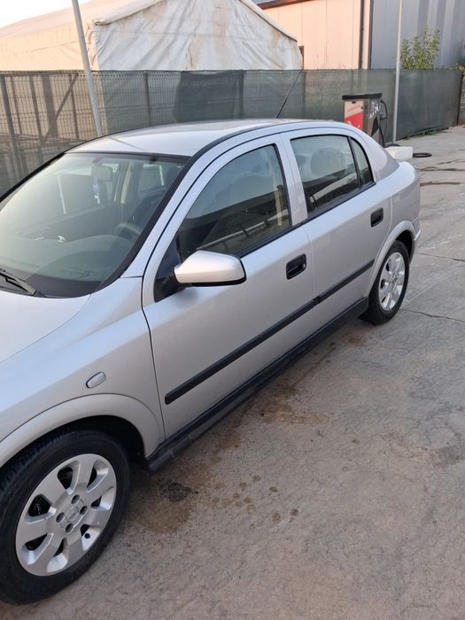 De vanzare opel astra g