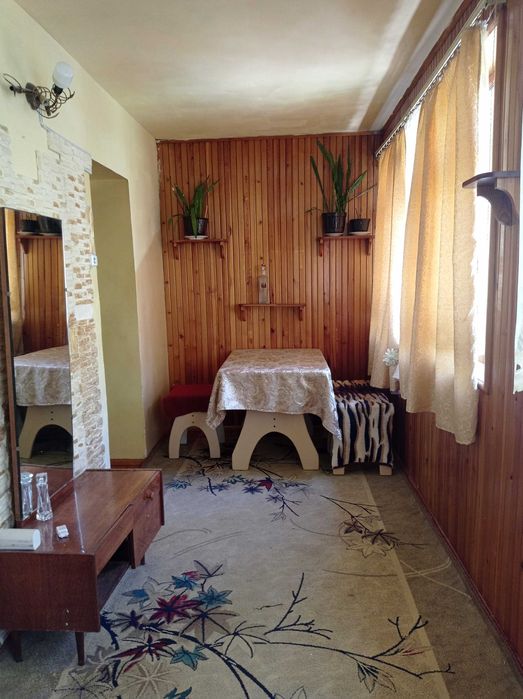 Сдается 2-х комнатная квартира на 3-м этаже