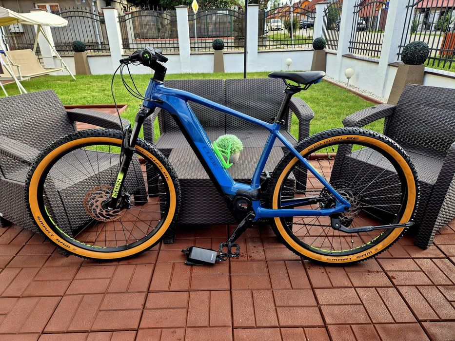 Bicicleta electrica CUBE 29 625Wh~BoschCX~Furca Rock Shox Aer~1x12