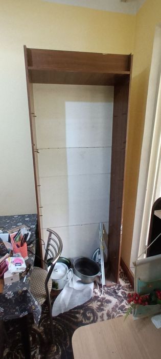 Срочно отдаю мебель бесплатно