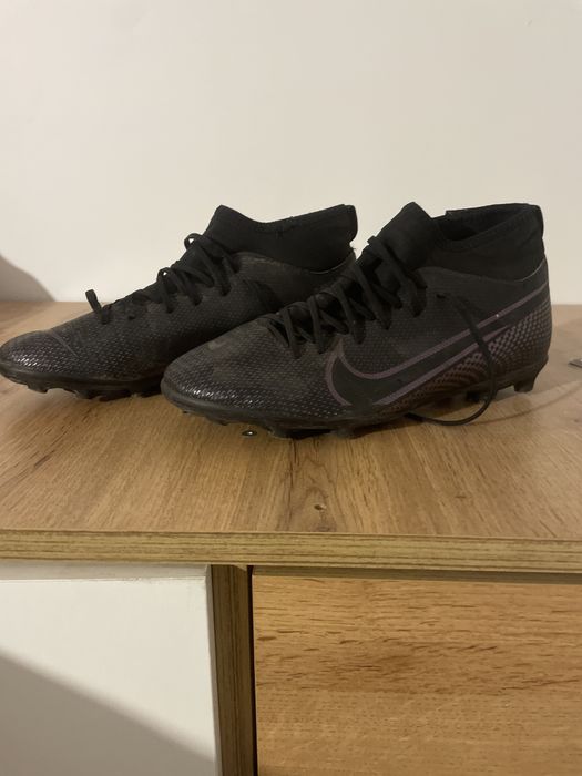 Бутонки Nike Air