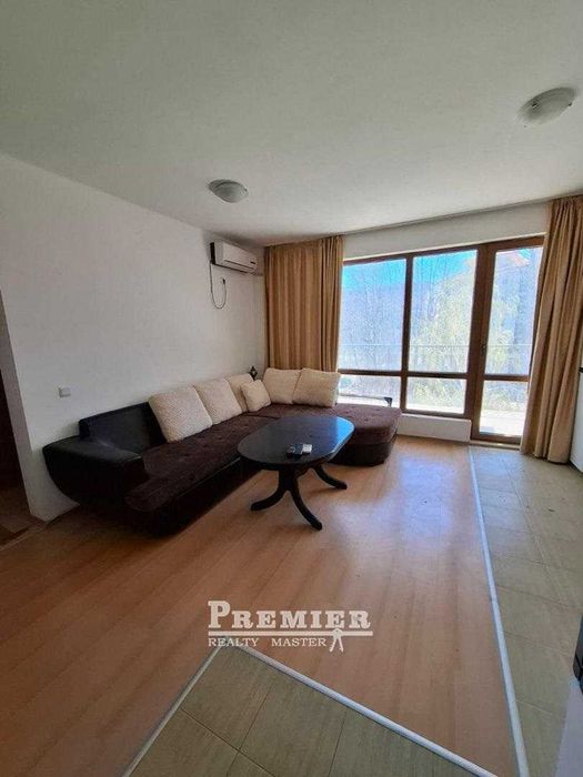 Двустаен апартамент в Слънчев Бряг с ниска такса поддръжка