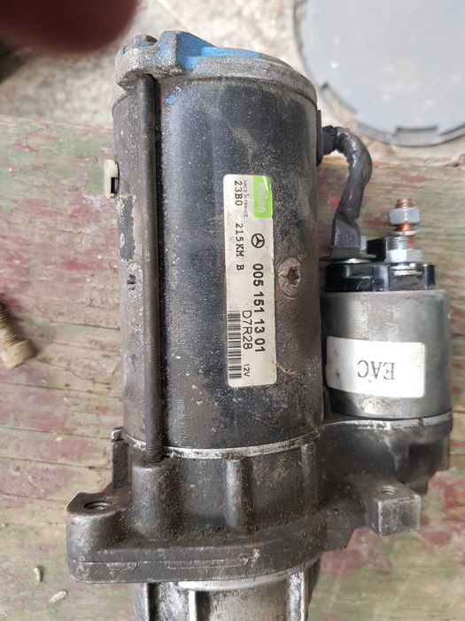 Vand piese mercedes 207, 307, sprinter208- 308 -212-312-313-412