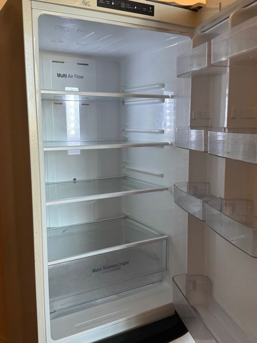 Продаю Холодильник