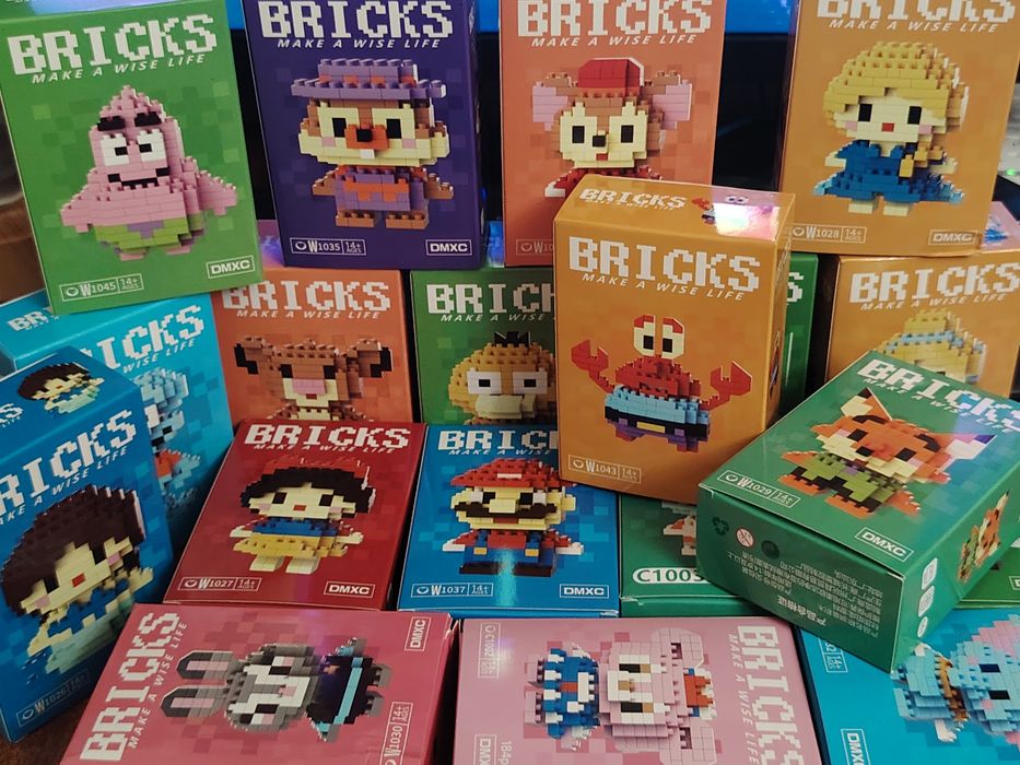 Мини конструктор Bricks