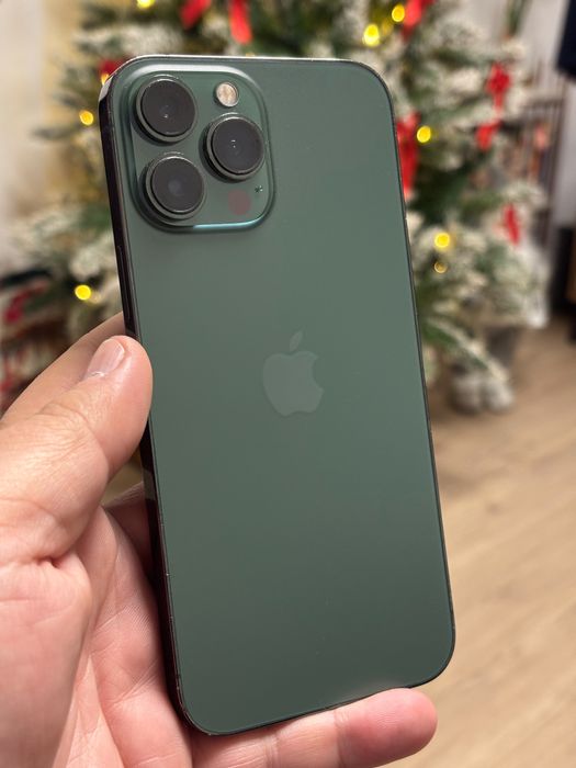 iPhone 13 Pro Max - 100% - Alpine Green - 256GB Neverlocked