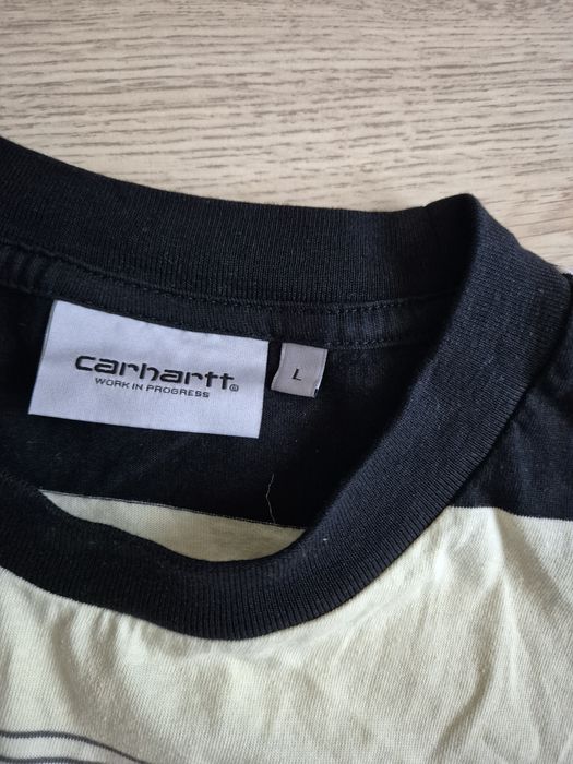 Carhartt тениска с къс ръкав и къси панталони