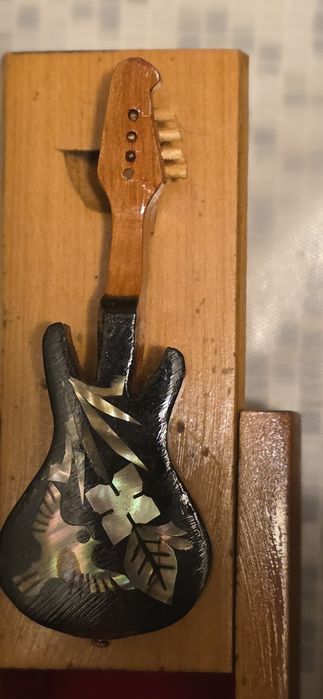 Chitara Electrica, mandolina si chitara clasica MINIATURI sidefate