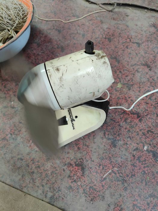 Вентилятор электрический продам