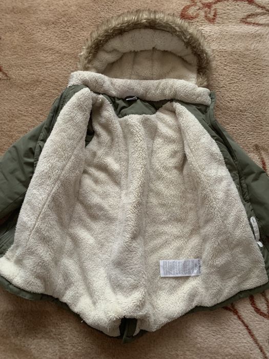 Geaca de iarna fetite marimea 134/140
