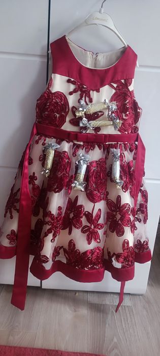 Платья детские нарядные