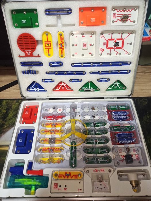 Electronic block kit , электрический строительный набор
