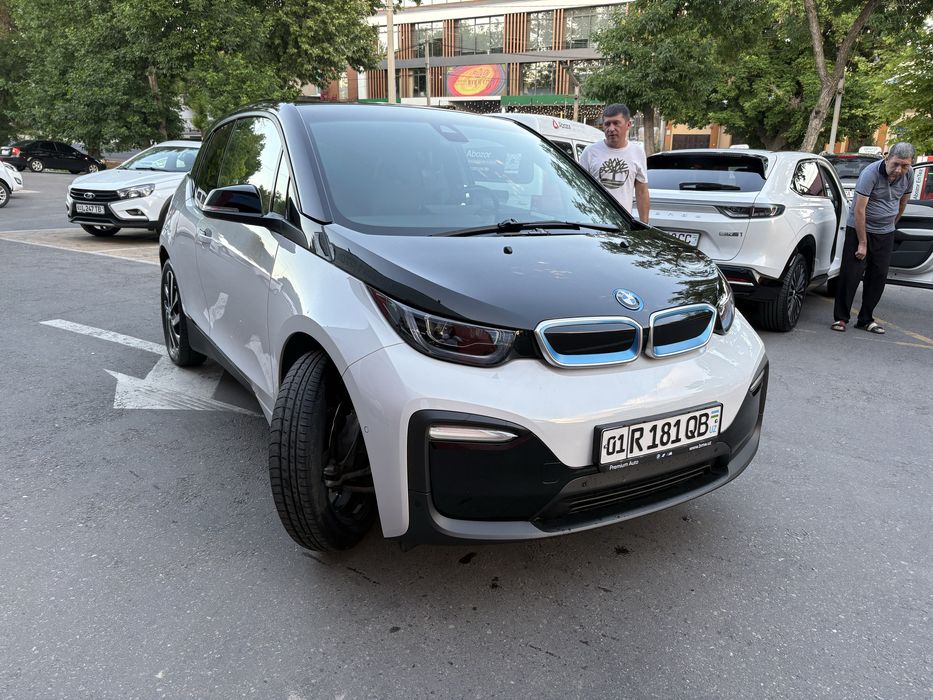 Продам свою Bmw i3 eDrive 120 Ah LCI Рестайлинг