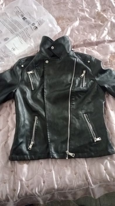 Продам Куртку Косуха.