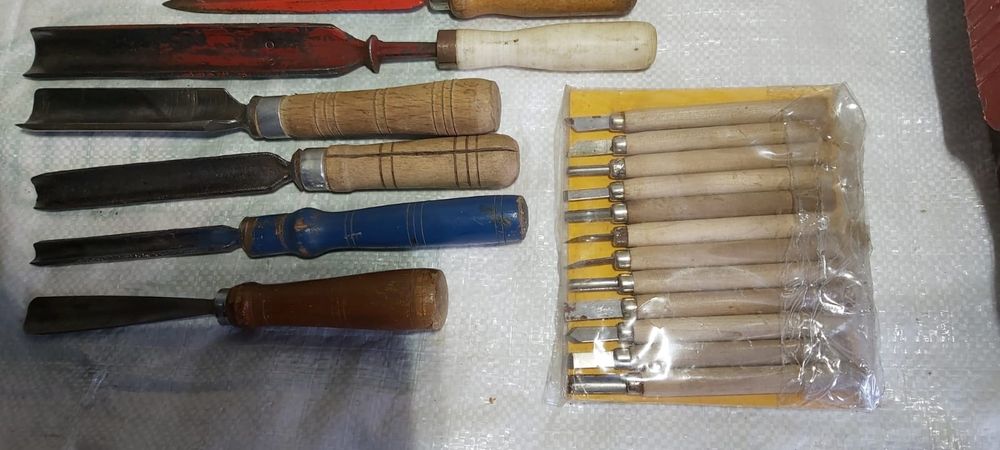 Set dălți sculptură tâmplărie menghina