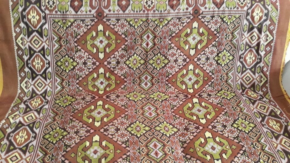 Covertura pentru noua.