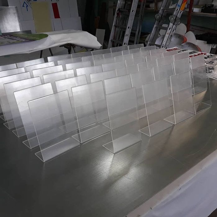 Ценники из оргстекла