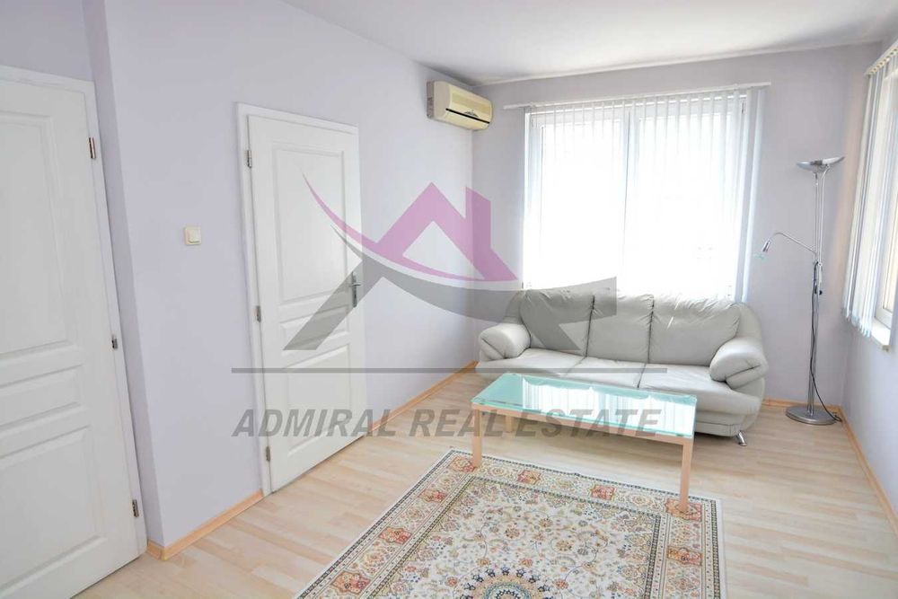 Продава се Четиристаен апартамент в Варна, Червен площад - 147 кв.м за 1939 €/кв.м - Снимка #7