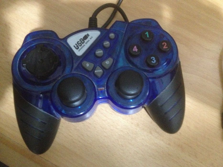 Компьютерный джойстик