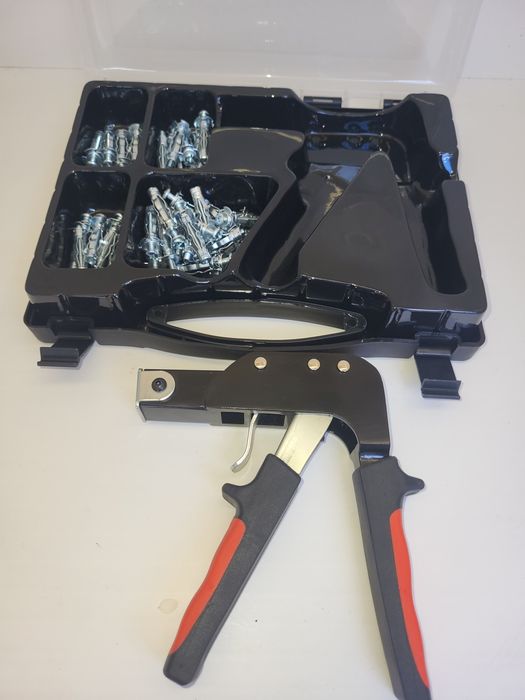 Монтажни клещи за дюбели комплект