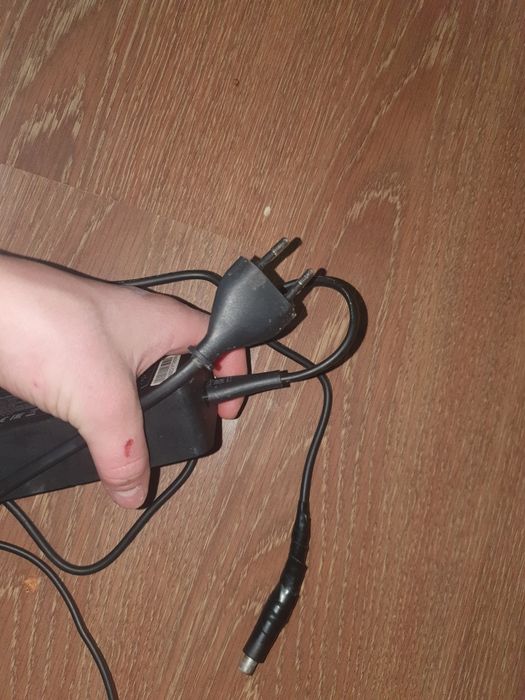 Încărcător trotineta xiaomi