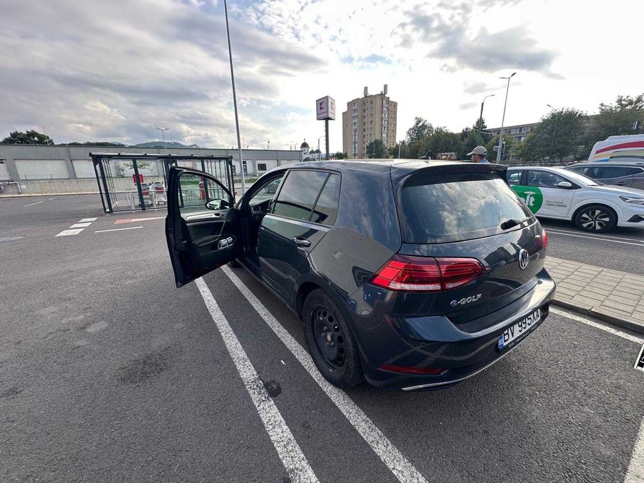 Volkswagen e-Golf