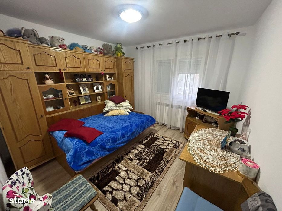 Apartament 2 camere, decomandat - Cugir