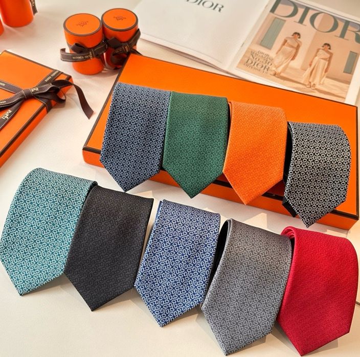 Галстук мужской бренд