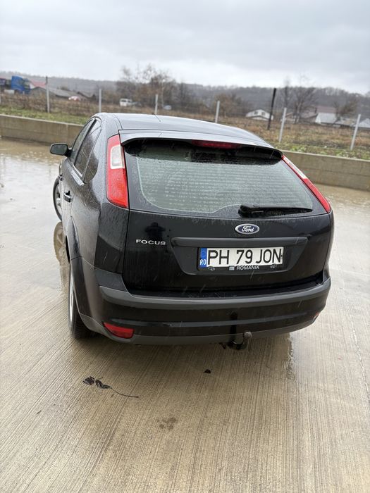 Vând Ford Focus 1.4 benzina