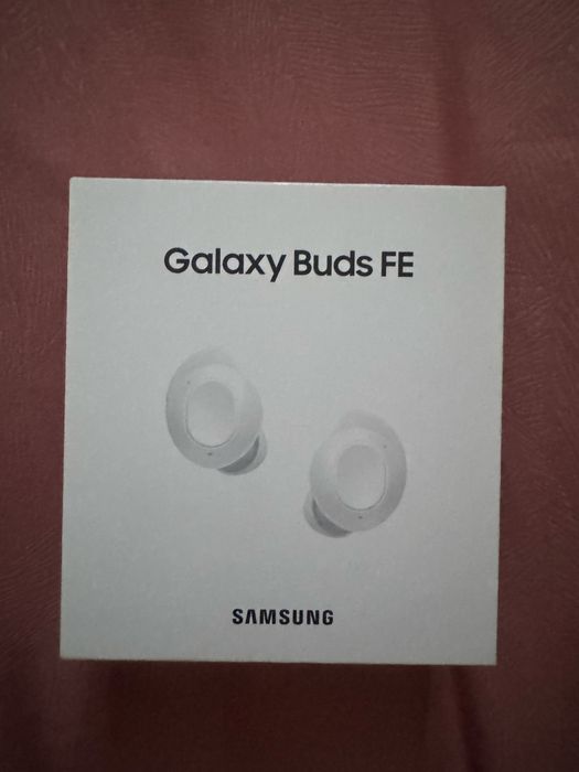 Наушники Galaxy Buds FE белые оригинал