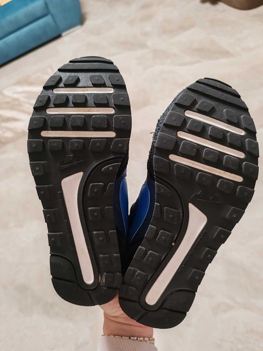 Adidasi Nike 38,5