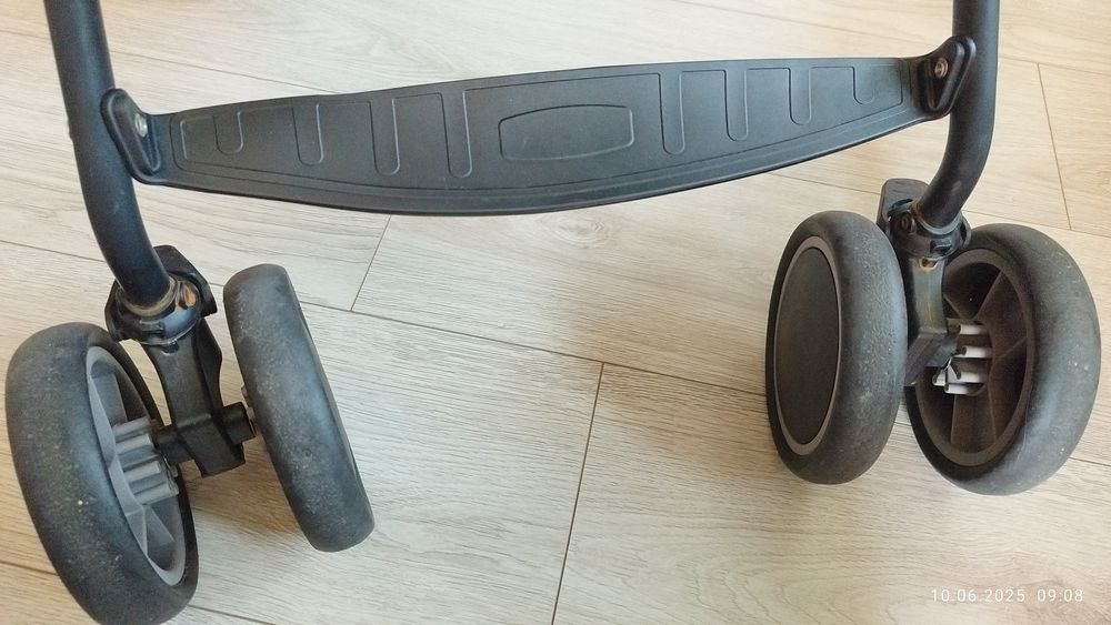 Колички за момиче