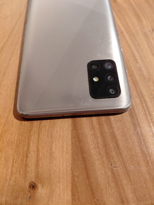 Samsung a51  128