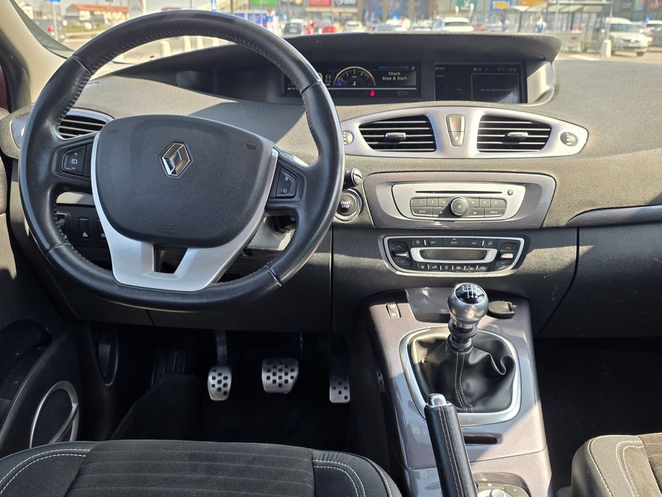Renault Scenic 1.6 DCI 131 CP XMOD Bose