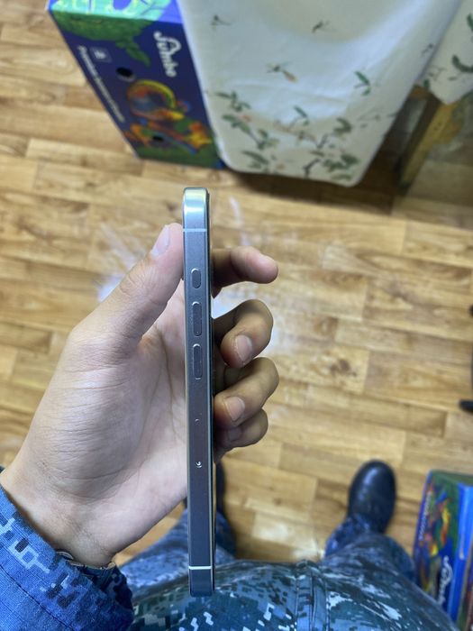 Iphone 15 pro  ак 80 г256