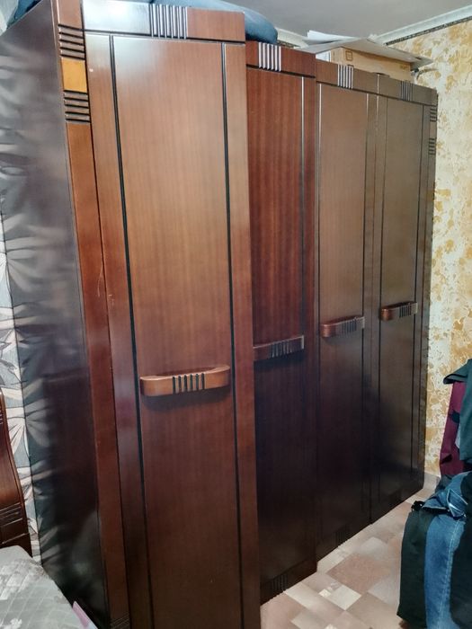 Спальный гарнитур Малайзия