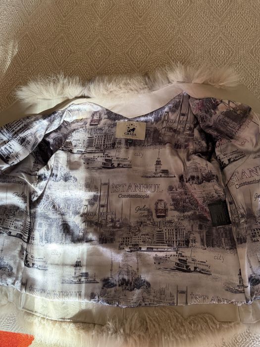 Haina de blana de vulpe