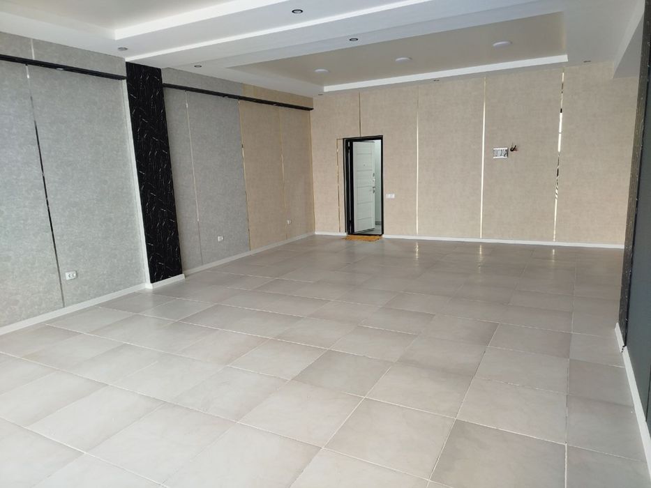 Сдаётся с ремонтом помещение под офис в бизнес центре. Яккасарай район