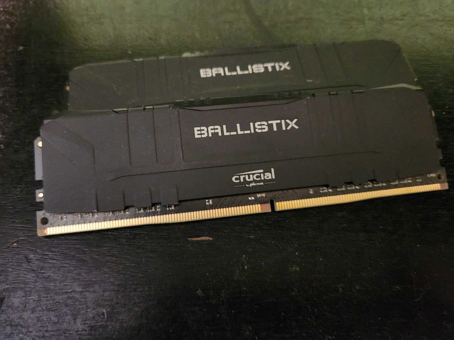 Памет 2x8GB DDR4 2666 Crucial Ballistix