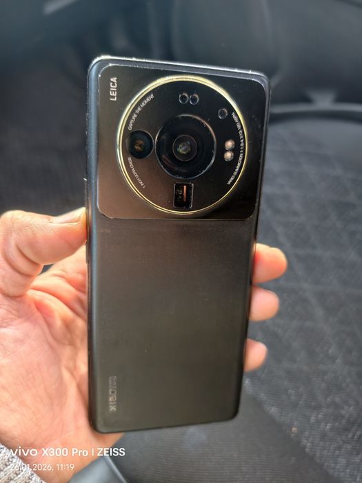 Xiaomk 12s ultra    12ga 256