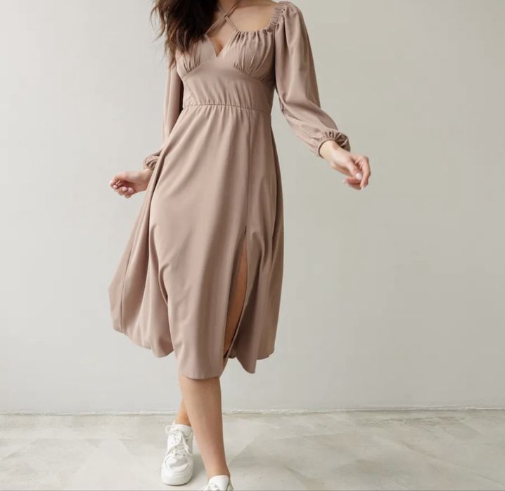 Женское платье, размер 48