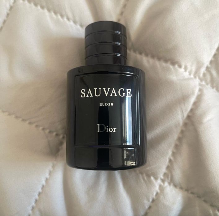 Парфюмерный эликсир Dior Sauvage Elixir