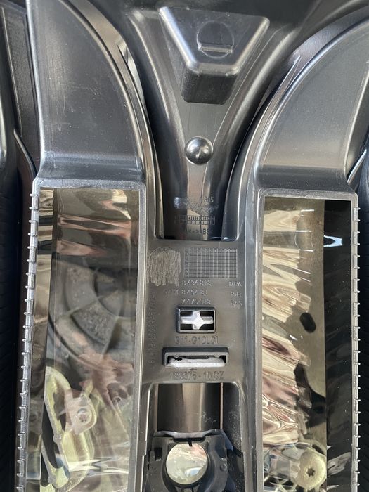 Grilă LED BMW Seria 7 G11/G12 – Aspect Premium, Iluminare Modernă