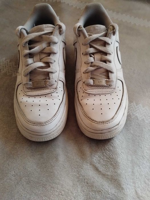 Маратонки NIKE juniors AIR FORCE 1 Eur 36